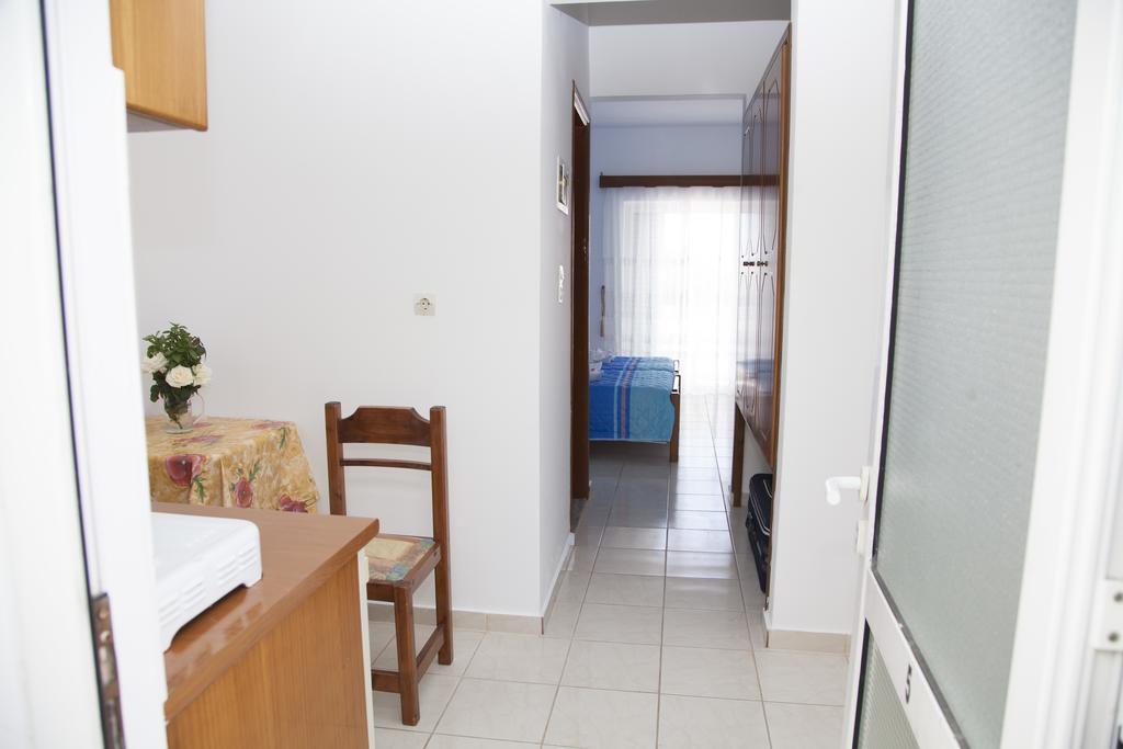 Aparthotel Bill & Mike Kéfalos Habitación foto